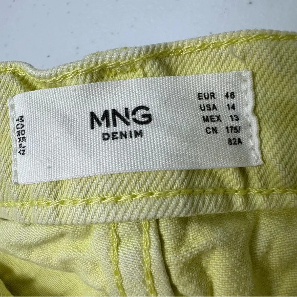Mango Medium-Waist Denim Shorts Plus Size 14 Raw Hem Button Fly Neon Yellow MNG - Picture 10 of 12